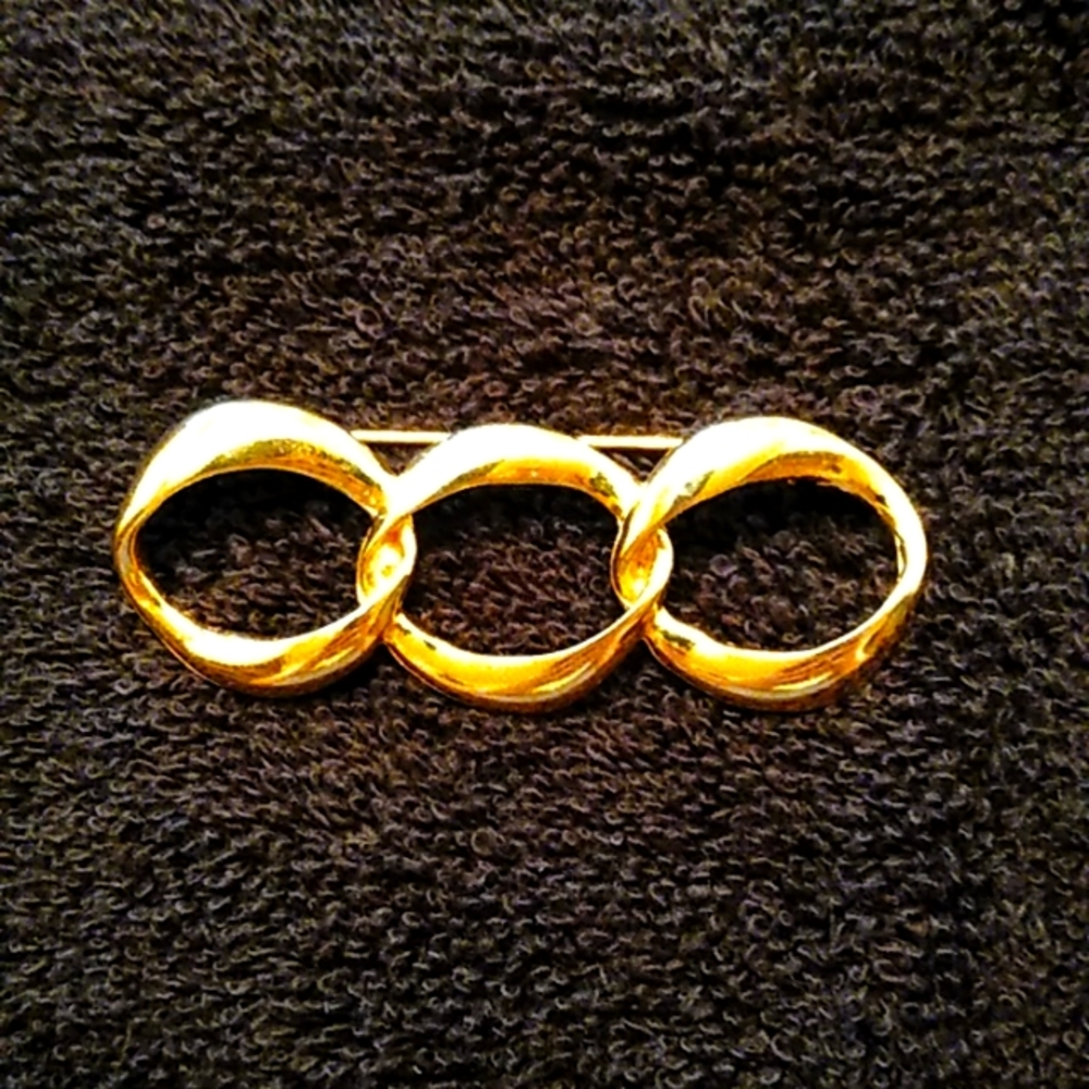3/$20 Gold Tone Brooche
